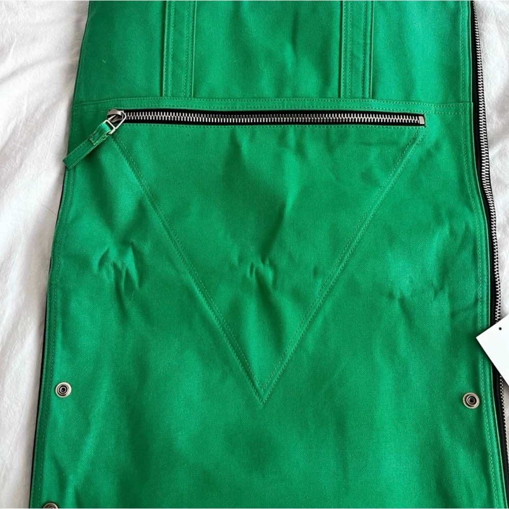 BOTTEGA VENETA Jumbo Canvas Tote - Beautiful Green - Picture 5 of 10